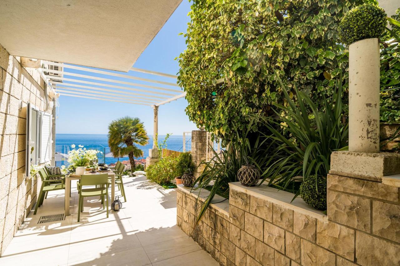 Gorgeous Ground Floor W/ Minipool & Patio Apartman Dubrovnik Kültér fotó